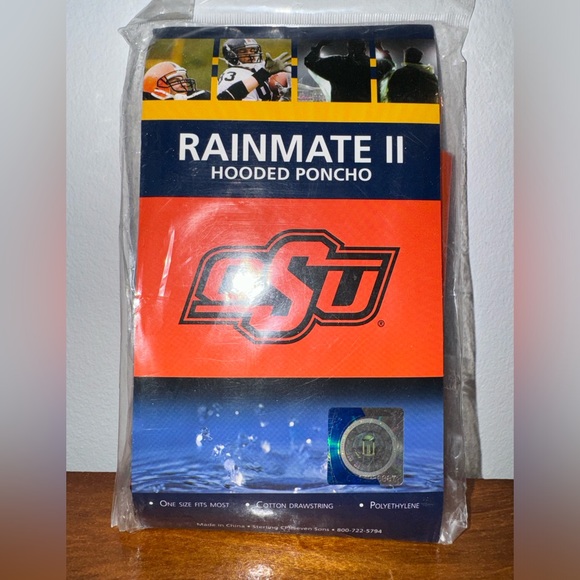 Rainmate ll Oklahoma State University Hooded Poncho - Picture 1 of 4